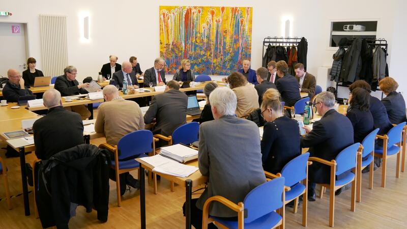 The Wadden Sea Board in session. CWSS/ Bostelmann