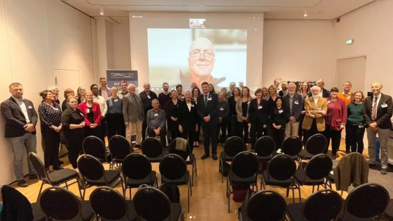 Participants of the 42nd plenary meeting. WSF.