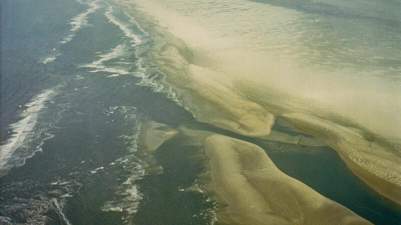 Luchtfoto van Vlieland, bron: https://beeldbank.rws.nl, Rijkswaterstaat